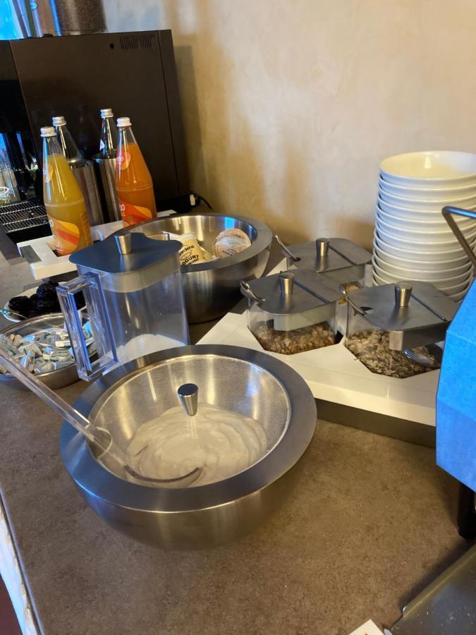 Hotel Binelli Pinzolo Bagian luar foto