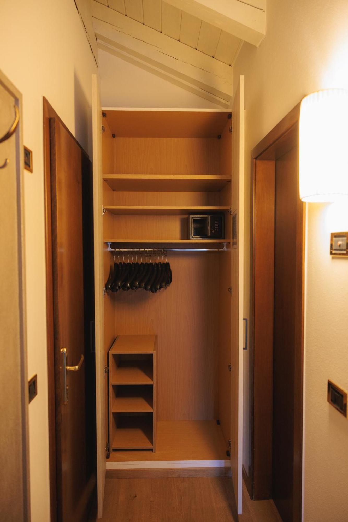 Hotel Binelli Pinzolo Bagian luar foto