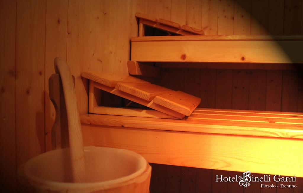 Hotel Binelli Pinzolo Bagian luar foto