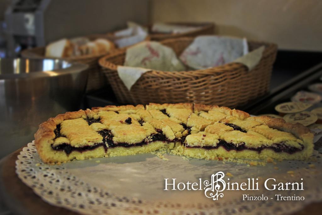 Hotel Binelli Pinzolo Bagian luar foto